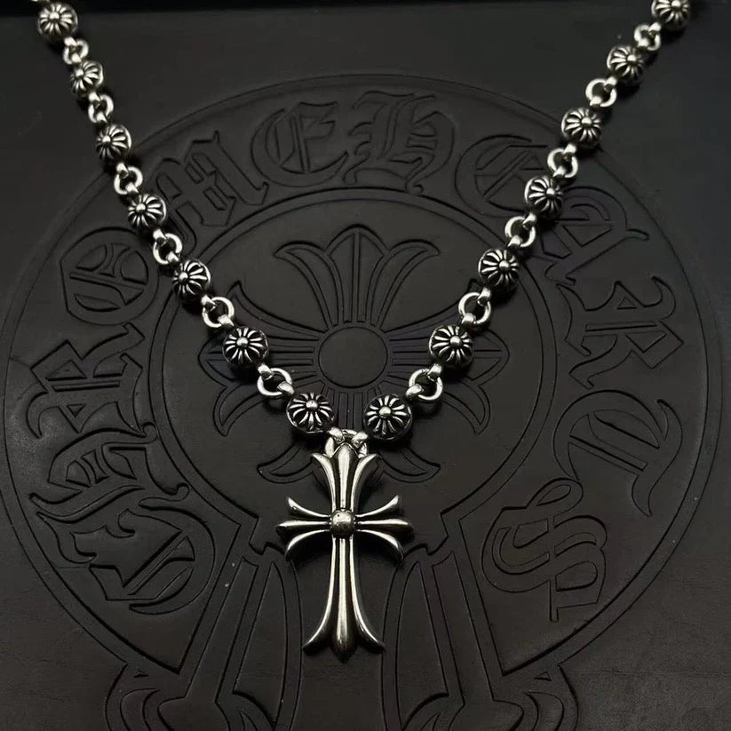 CH LOGO NECKLACE -9